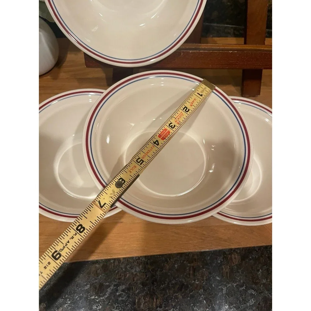 4 abundance Corelle cereal bowls